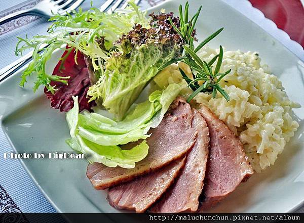 MEMN004.jpg MEMN004.jpg