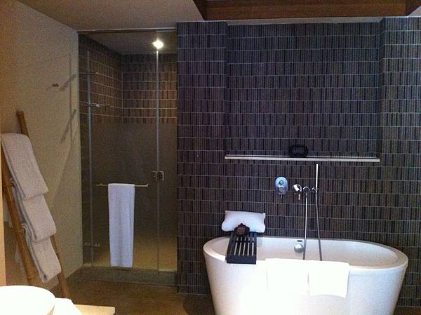 IMG_0967.JPG IMG_0967.JPG