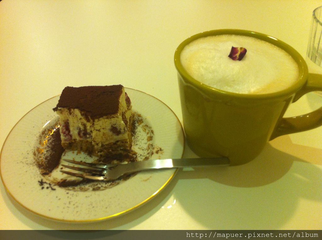 舊巷中的甜點小屋-圍裙咖啡 舊巷中的甜點小屋-圍裙咖啡