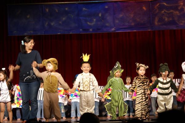 小王子表演5.JPG 小王子表演5.JPG