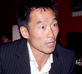 20040808_kwongwah.jpg