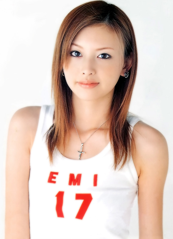 鈴木えみ