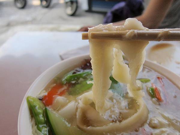 小李刀削麵 小李刀削麵