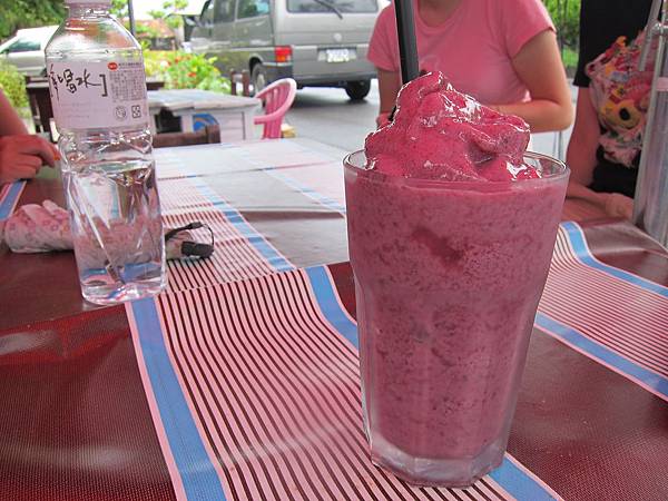 桑椹牛奶 IMG_1144