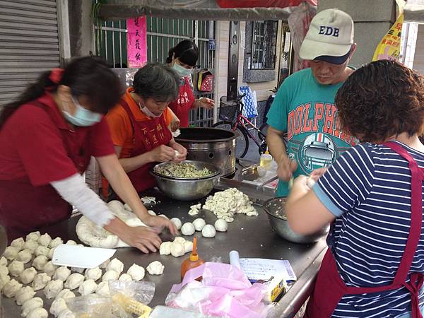 忙到手忙腳亂 IMG_4381