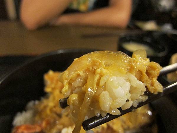炸蝦滑蛋蓋飯 IMG_7927