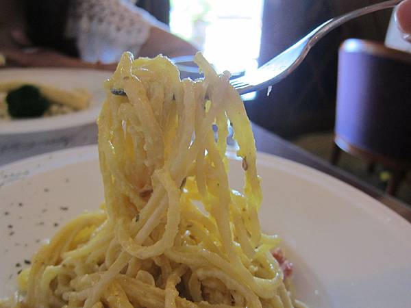奶油培根蛋黃麵 IMG_0718