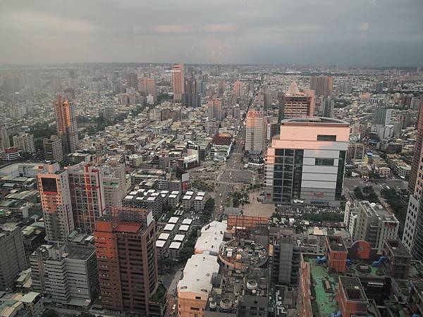 85大樓景觀 P8223096