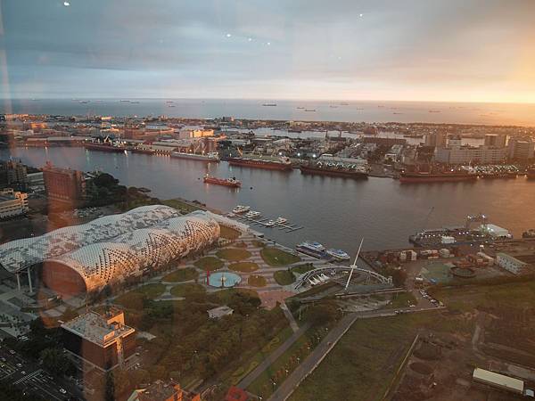 85大樓景觀 P8223101