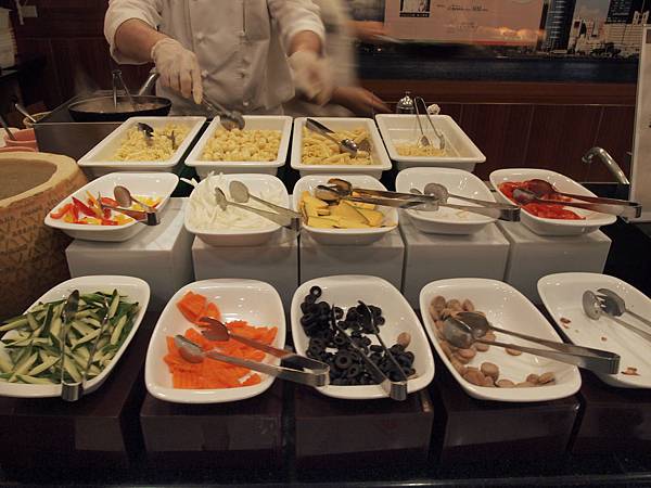 現炒義大利麵區 P8223237