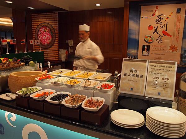 現炒義大利麵區 P8223117