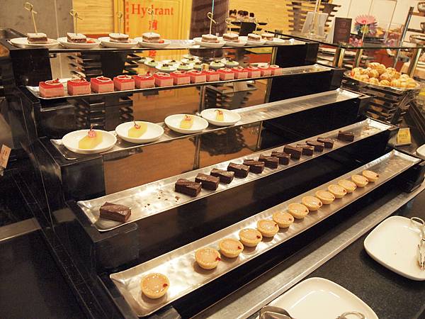 甜點區 P8223154