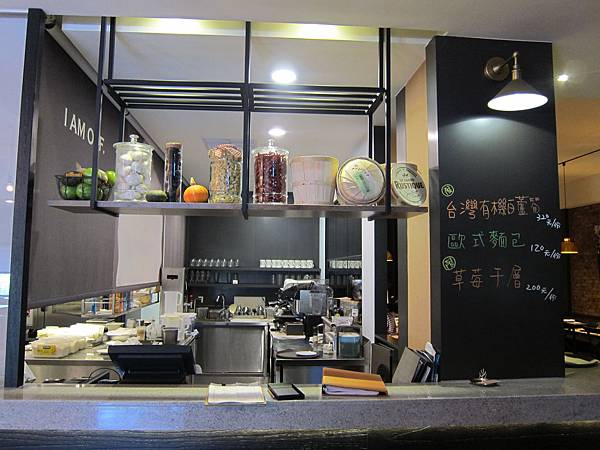 高雄。LA ONE IMG_4856