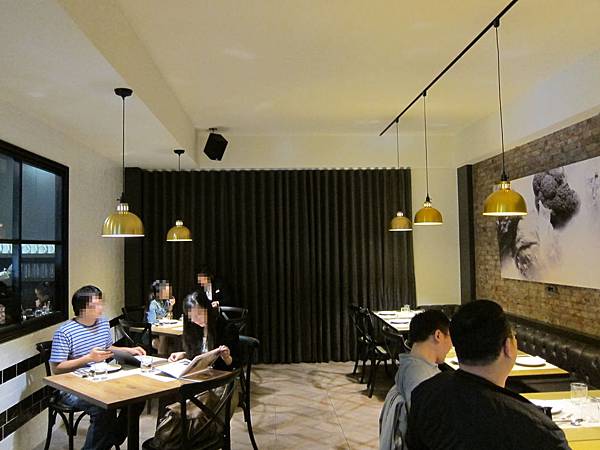 高雄。LA ONE IMG_4860