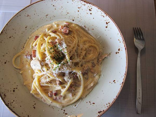 奶油培根義大利麵 IMG_4929
