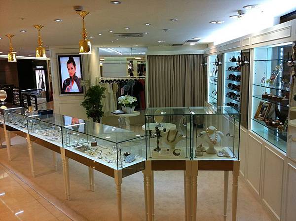 IMG_2487.JPG IMG_2487.JPG