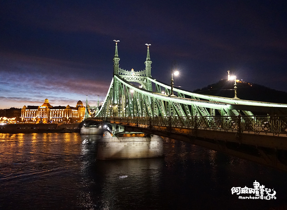 0103-Budapest-09.jpg 0103-Budapest-09.jpg