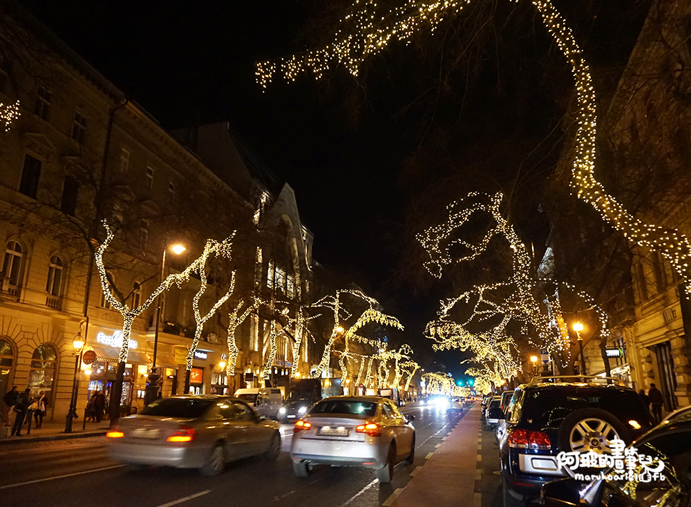 0103-Budapest-11.jpg 0103-Budapest-11.jpg