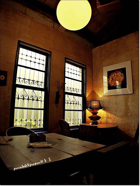 16心形鐵窗.JPG 16心形鐵窗.JPG