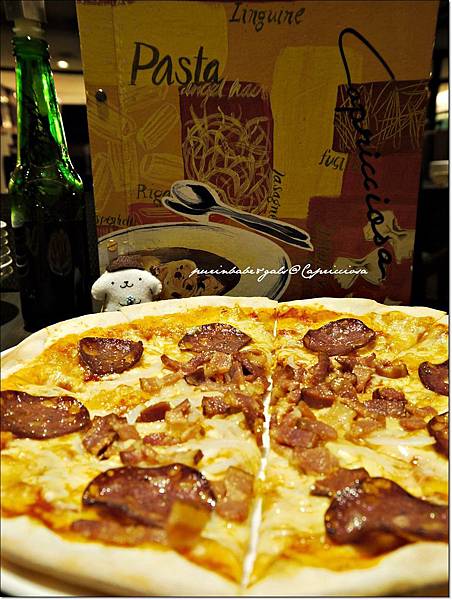 20卡布里喬莎主廚披薩1.JPG 20卡布里喬莎主廚披薩1.JPG