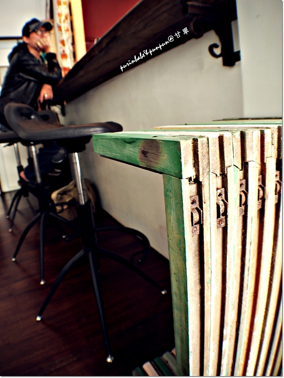 18置物台 18置物台