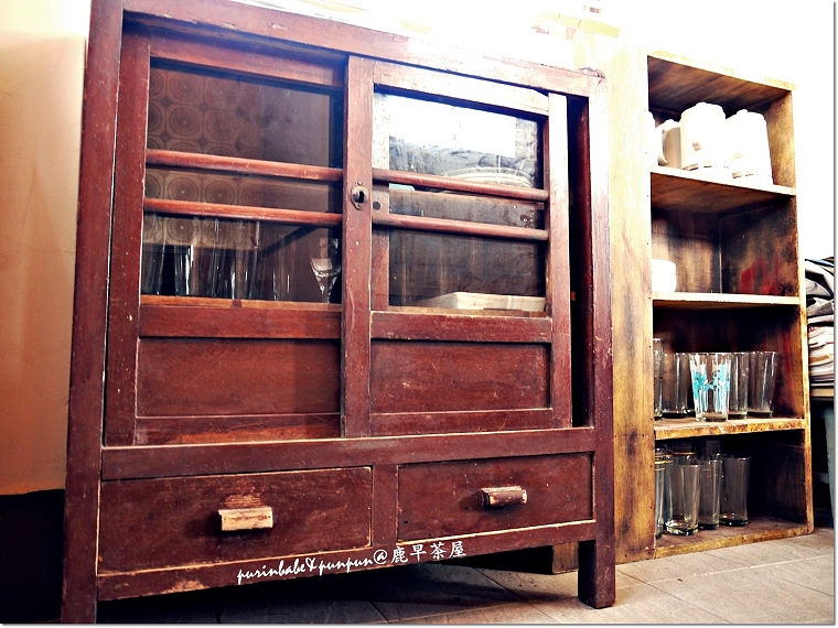 15二樓舊櫥櫃 15二樓舊櫥櫃