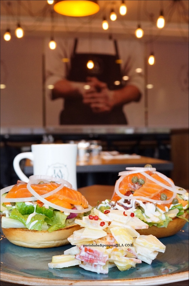 31煙燻鮭魚貝果早餐 附飲料