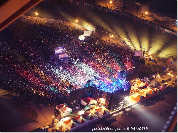 10演唱會.jpg 10演唱會.jpg