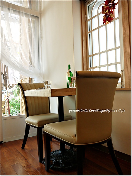 10兩人座.JPG 10兩人座.JPG