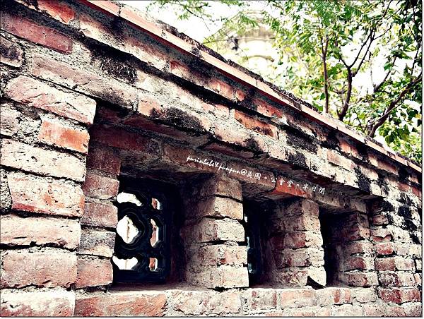 6紅磚牆往內.JPG 6紅磚牆往內.JPG