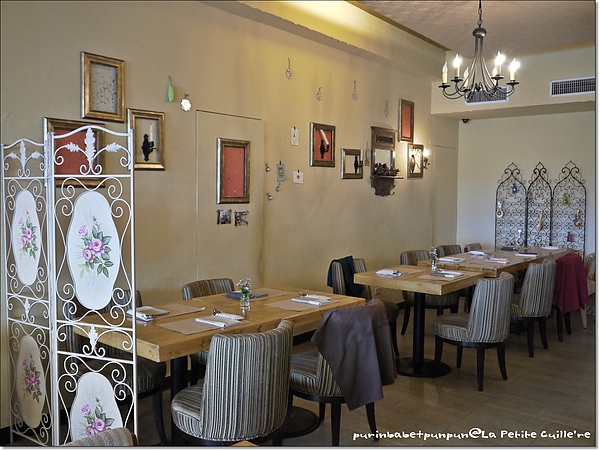 16後方用餐區.jpg 16後方用餐區.jpg