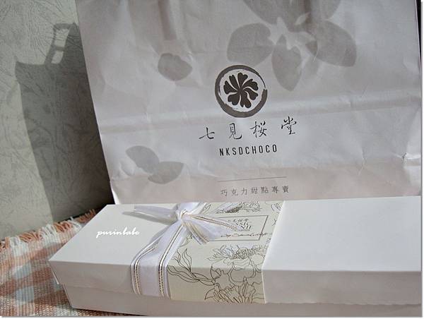 3紙袋紙盒.JPG 3紙袋紙盒.JPG