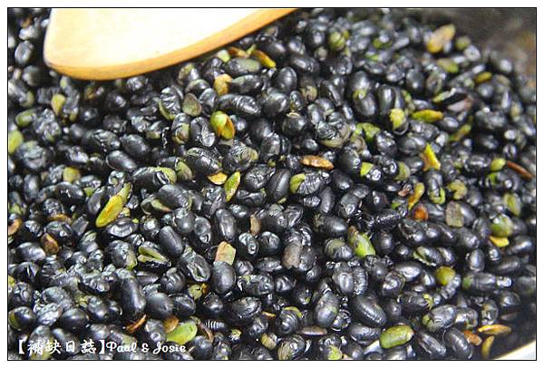 自製黑豆酒 自製黑豆酒