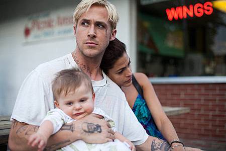 The place beyond the pines The place beyond the pines