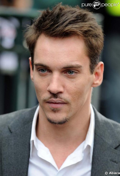 Jonathan Rhys Meyers