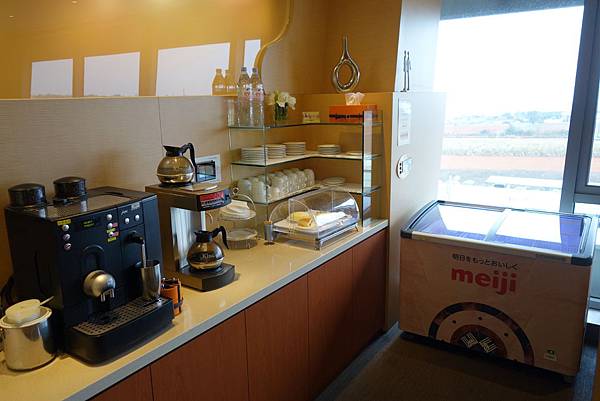 DSC02055.JPG DSC02055.JPG