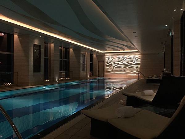 Tokyo Shopping (122) Tokyo Shopping (122)