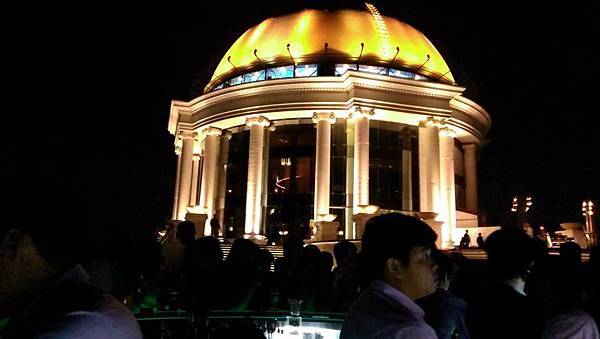 1488651_778192378864444_745838338_n