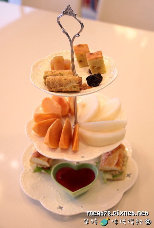 米特，味玩待敘｜部落格 © MEAT76｜2012-12-10-2｜【宜蘭住宿】羅東民宿｜調色盤築夢會館 La Palette｜繽紛跳耀色彩中的夢想圓舞曲014.jpg