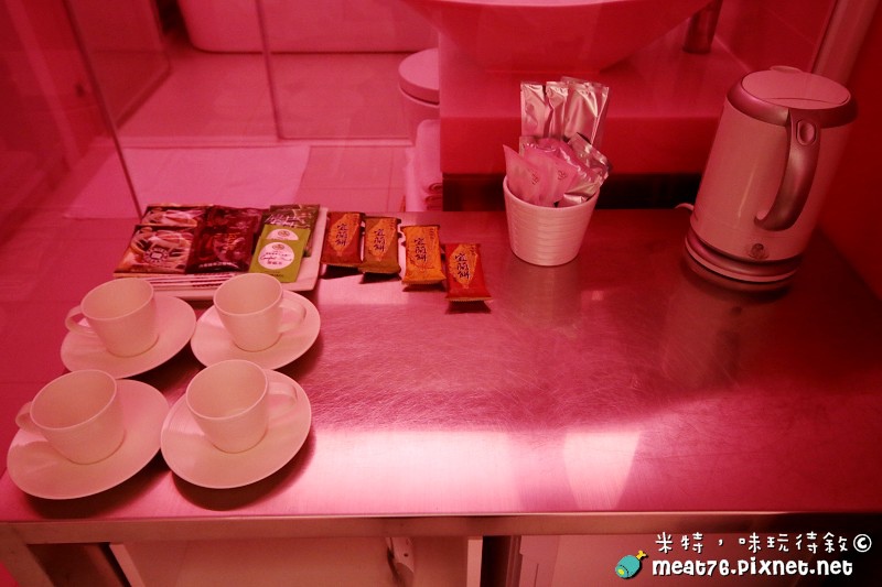 米特，味玩待敘｜部落格 © MEAT76｜2012-12-10-2｜【宜蘭住宿】羅東民宿｜調色盤築夢會館 La Palette｜繽紛跳耀色彩中的夢想圓舞曲030.jpg