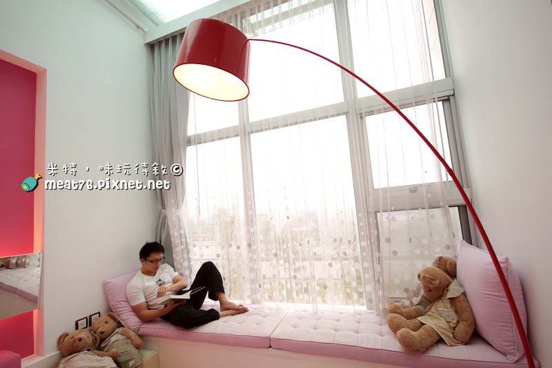 米特，味玩待敘｜部落格 © MEAT76｜2012-12-10-2｜【宜蘭住宿】羅東民宿｜調色盤築夢會館 La Palette｜繽紛跳耀色彩中的夢想圓舞曲043.jpg