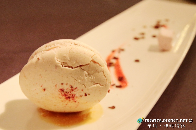 米特,味玩待敘|部落格 © MEAT76|2014-02-09-7【台北食記】MEAL&WINE|MW時尚義法料理&酒品|松山八德路京華城|雙重氣氛交織的浪漫約會食刻,伴夜而來的LOUNGE時尚變奏曲064.jpg 米特,味玩待敘|部落格 © MEAT76|2014-02-09-7【台北食記】MEAL&WINE|MW時尚義法料理&酒品|松山八德路京華城|雙重氣氛交織的浪漫約會食刻,伴夜而來的LOUNGE時尚變奏曲064.jpg