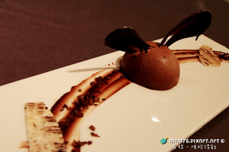 米特,味玩待敘|部落格 © MEAT76|2014-02-09-7【台北食記】MEAL&WINE|MW時尚義法料理&酒品|松山八德路京華城|雙重氣氛交織的浪漫約會食刻,伴夜而來的LOUNGE時尚變奏曲065.jpg 米特,味玩待敘|部落格 © MEAT76|2014-02-09-7【台北食記】MEAL&WINE|MW時尚義法料理&酒品|松山八德路京華城|雙重氣氛交織的浪漫約會食刻,伴夜而來的LOUNGE時尚變奏曲065.jpg