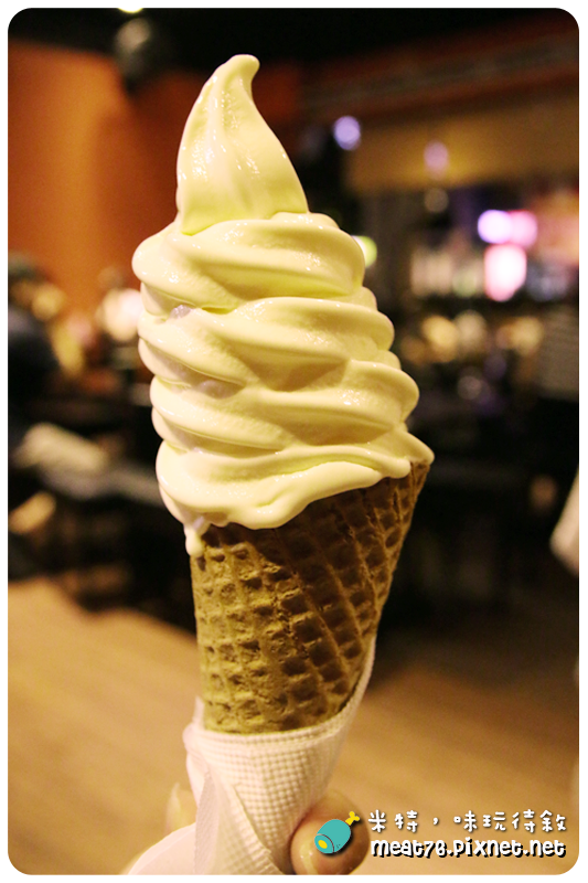 米特，味玩待敘｜部落格 © MEAT76｜台灣美食部落客｜2014-07-27-7【台北食記。內湖】超越原味炭烤牛排｜牛排餐廳｜高品質牛排便宜吃，大口吃肉好過癮 →《捷運美食》近捷運內湖站、大湖公園030.png