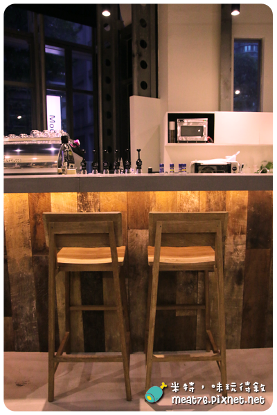 米特，味玩待敘｜部落格 © MEAT76｜台灣美食旅遊部落客｜2014-08-18-1《捷運美食》【台北食記。內湖】Mountain cafe×Mountain Living｜主題複合式下午茶咖啡廳｜居家風的舒實感，激發家的設計靈感傢俱館 →近捷運西湖站、內湖科學園區008.png