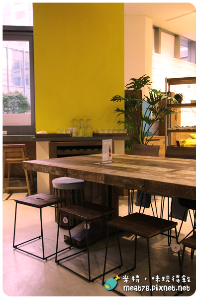 米特，味玩待敘｜部落格 © MEAT76｜台灣美食旅遊部落客｜2014-08-18-1《捷運美食》【台北食記。內湖】Mountain cafe×Mountain Living｜主題複合式下午茶咖啡廳｜居家風的舒實感，激發家的設計靈感傢俱館 →近捷運西湖站、內湖科學園區012.png