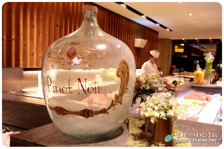 米特，味玩待敘｜部落格 © MEAT76｜台灣美食旅遊部落客｜2014-09-26-5【台北東區。蔬食料理】果然匯｜蔬果料理的混搭滋味輕享受 → 近捷運忠孝復興站、明曜百貨12樓 《捷運美食》窩客島體驗合作011.png