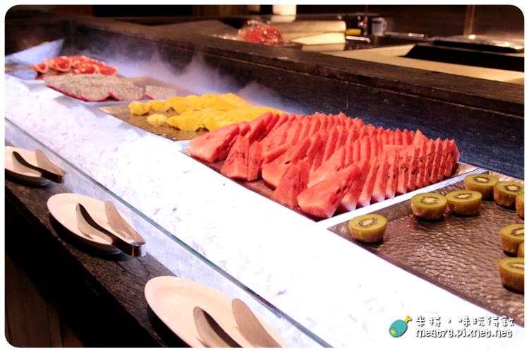 米特，味玩待敘｜部落格 © MEAT76｜台灣美食旅遊部落客｜2014-09-26-5【台北東區。蔬食料理】果然匯｜蔬果料理的混搭滋味輕享受 → 近捷運忠孝復興站、明曜百貨12樓 《捷運美食》窩客島體驗合作012.png