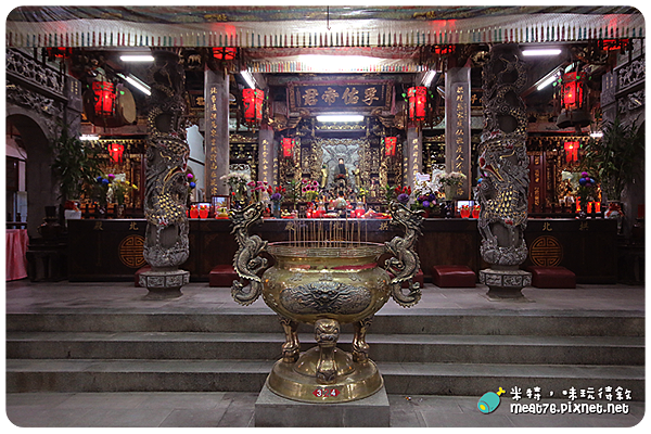 米特，味玩待敘｜部落格 © MEAT76｜台灣美食旅遊親子部落客｜2015-02-19-4【新北汐止。廟宇／爬山景點】拱北殿｜台北過年走春、拍攝秋楓熱門景點(羕2M13D)-016.png