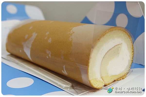 米特，味玩待敘｜部落格 © MEAT76｜台灣美食旅遊親子部落客｜2015-03-13-5【台北內湖。蛋糕禮盒】亞尼克菓子工坊｜十勝生乳捲｜彈力十足，像擦了SK2的清爽奶油蛋糕捲！ 團購夯品 → 近內湖科學園區、瑞光路001.png